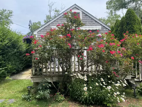 17 Shore Rd UNIT 9, Truro, MA 02666