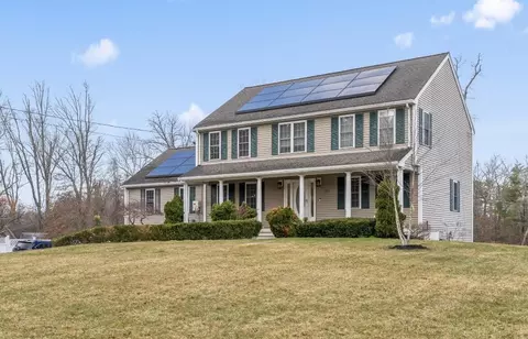 455 East St, West Bridgewater, MA 02379
