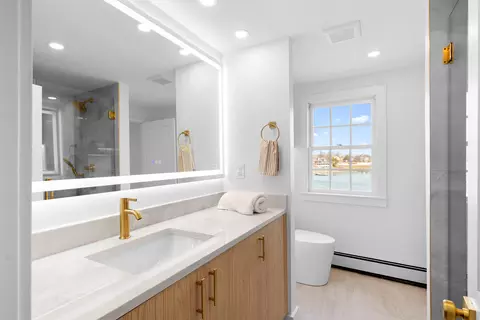 Bath - 8 Pine Tree Dr, Wareham, MA 02571 photo 4 of 4