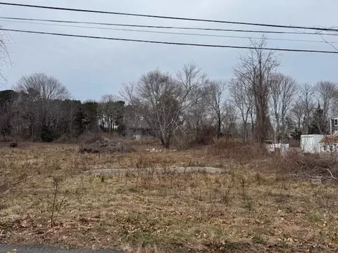 27 White Cap Ln, West Barnstable, MA 02668 photo 2