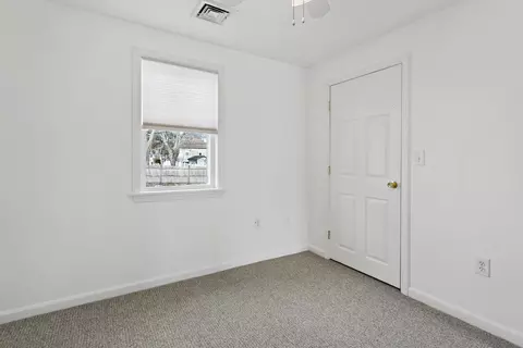 Bedroom - 20 Evergreen St, Onset, MA 02558 photo 3 of 4