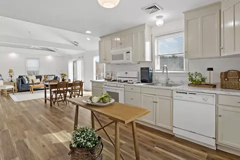 Kitchen - 20 Evergreen St, Onset, MA 02558 photo 1 of 3