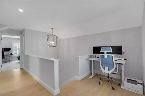Entry Way - 4 Cobblestone Cir, Mashpee, MA 02649 photo 2 of 3