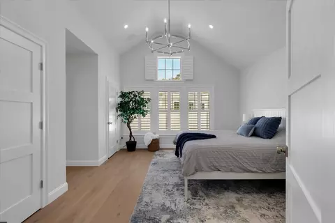 Bedroom - 4 Cobblestone Cir, Mashpee, MA 02649 photo 1 of 6