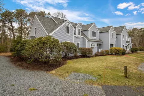 113 Shellback Way UNIT 113, Mashpee, MA 02649 photo 3