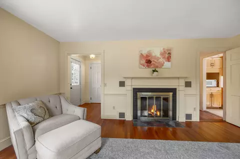 Living - 2 Shell Ln, Orleans, MA 02653 photo 5 of 5