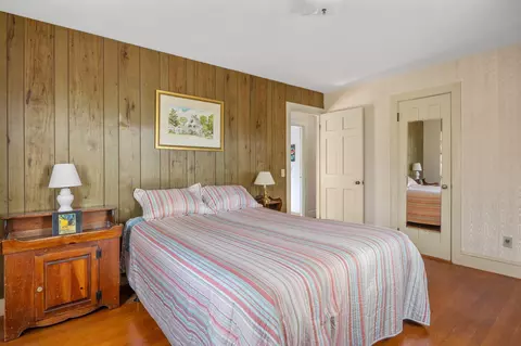 Bedroom - 2 Shell Ln, Orleans, MA 02653 photo 3 of 9
