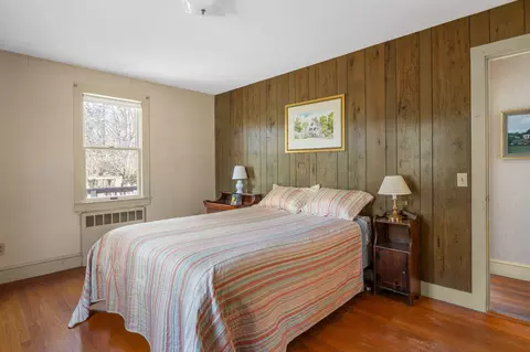 Bedroom - 2 Shell Ln, Orleans, MA 02653 photo 2 of 9