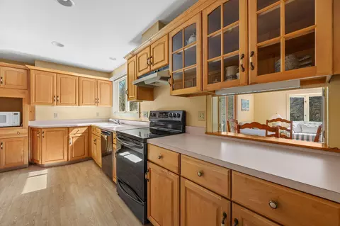 Kitchen - 2 Shell Ln, Orleans, MA 02653 photo 1 of 4