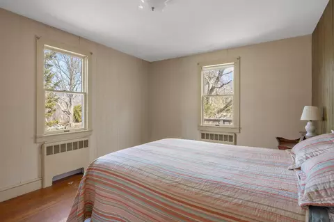 Bedroom - 2 Shell Ln, Orleans, MA 02653 photo 1 of 9
