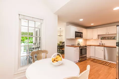 15 Hampton Ct UNIT 15, Mashpee, MA 02649 photo 10