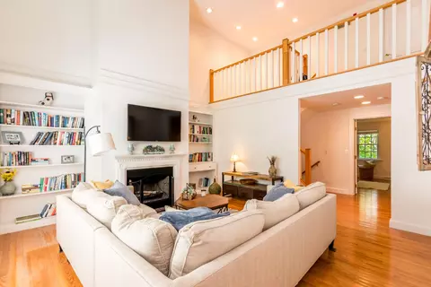 15 Hampton Ct UNIT 15, Mashpee, MA 02649 photo 16