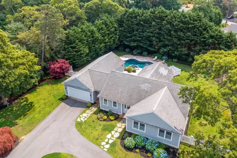 234 Round Cove Rd, Chatham, MA 02633