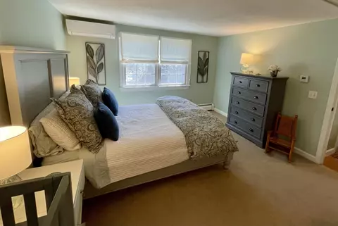 Bedroom - 40 Riverview Ln, Centerville, MA 02632 photo 6 of 6