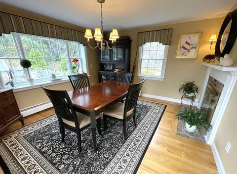 Dining - 40 Riverview Ln, Centerville, MA 02632 photo 2 of 2
