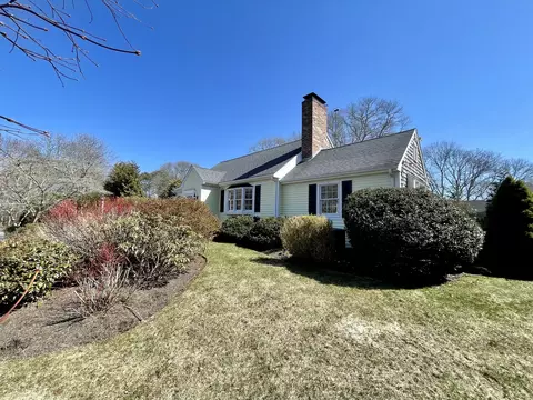 Exterior - 40 Riverview Ln, Centerville, MA 02632 photo 7 of 7