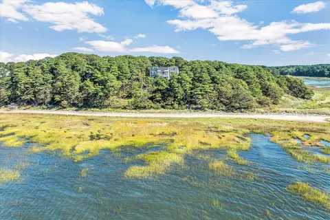 View/Area - 90 Ring Rd, Wellfleet, MA 02667 photo 8 of 11