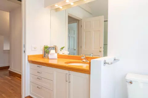 Bath - 65 75 Deer Path Way, Wellfleet, MA 02667 photo 4 of 7