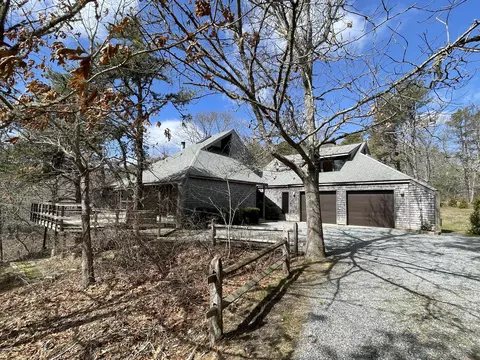 256 Browns Neck Rd, Wellfleet, MA 02667