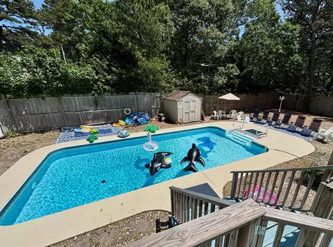 35 Tecumseh Rd, Wellfleet, MA 02667