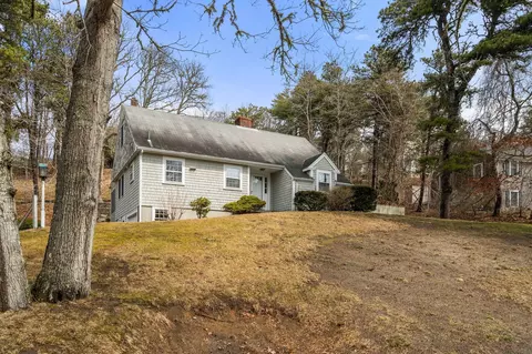 25 Wood Valley Rd, Chatham, MA 02633