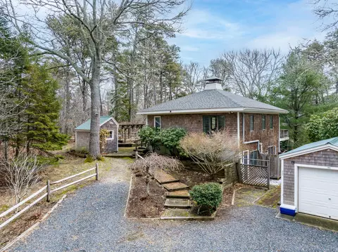 88 Cottontail Rd, Wellfleet, MA 02667