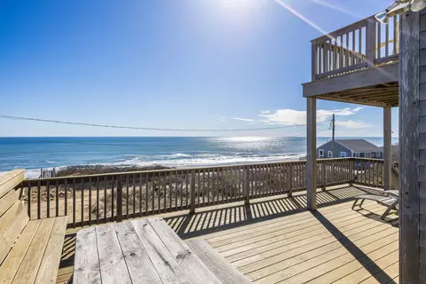175 Cliff Rd, Wellfleet, MA 02667