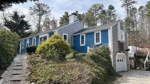 62 Maple Ln, Brewster, MA 02631