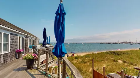 421 Commercial St UNIT F, Provincetown, MA 02657