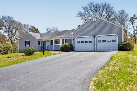 65 Forest Pines Dr, East Dennis, MA 02641