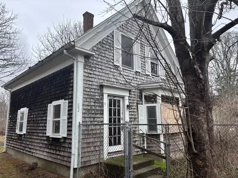 202 Route 28, West Harwich, MA 02671