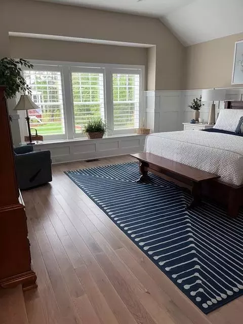 Bedroom - 26 Cobblestone Cir, Mashpee, MA 02649 photo 2 of 4
