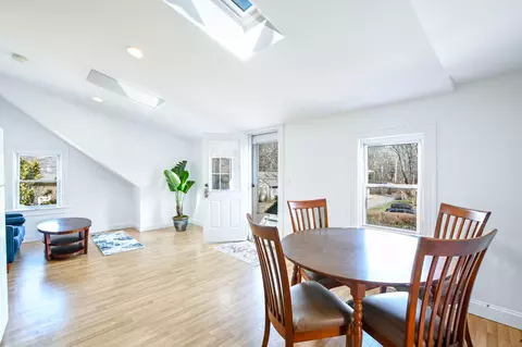 16 Lt Hauser Ln UNIT 3, Falmouth, MA 02540