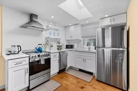 168 N Shore Blvd #12, East Sandwich, MA 02537