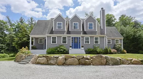 174 Cross Neck Rd, Marion, MA 02738