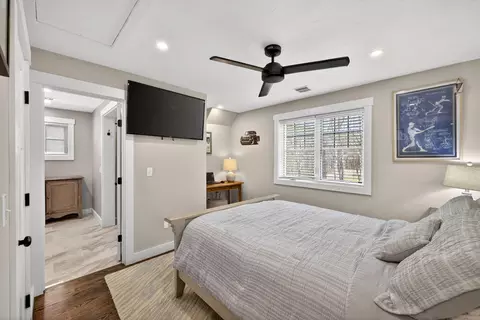 Bedroom - 79 Neshobe Rd, Mashpee, MA 02649 photo 3 of 8