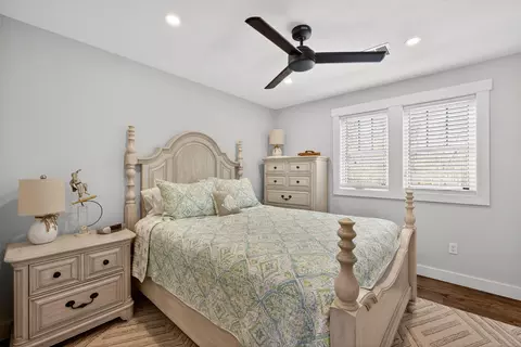 Bedroom - 79 Neshobe Rd, Mashpee, MA 02649 photo 5 of 8
