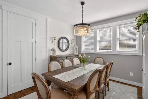 Dining - 79 Neshobe Rd, Mashpee, MA 02649 photo 2 of 3