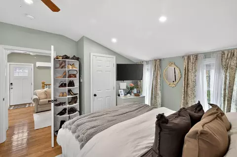 Bedroom - 79 Neshobe Rd, Mashpee, MA 02649 photo 7 of 8