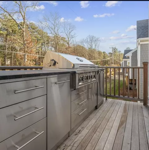 Exterior - 3 Azalea Ln, Mashpee, MA 02649 photo 4 of 4