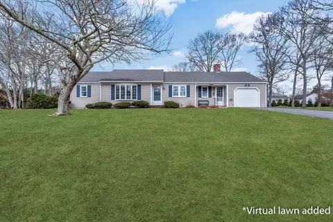 117 Elijah Childs Ln, Centerville, MA 02632