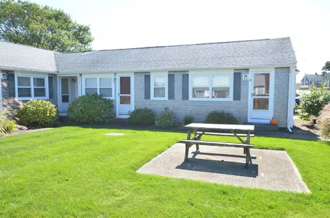 194 Captain Chase Rd UNIT 8, Dennis Port, MA 02639