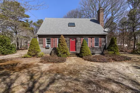 95 Toland Dr, Eastham, MA 02642