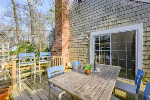 Exterior - 43 Chickadee Ln, Centerville, MA 02632 photo 15 of 25