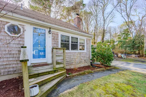 Exterior - 43 Chickadee Ln, Centerville, MA 02632 photo 19 of 25