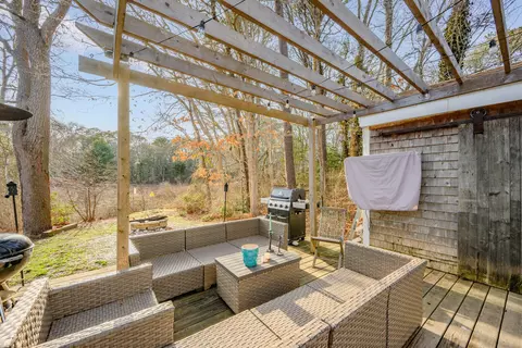 Exterior - 43 Chickadee Ln, Centerville, MA 02632 photo 23 of 25
