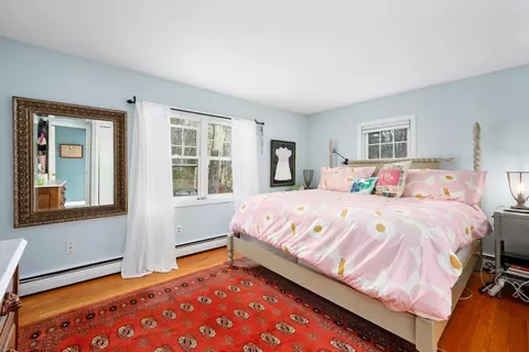 Bedroom - 43 Chickadee Ln, Centerville, MA 02632 photo 1 of 6