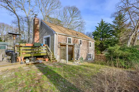 Exterior - 43 Chickadee Ln, Centerville, MA 02632 photo 12 of 25