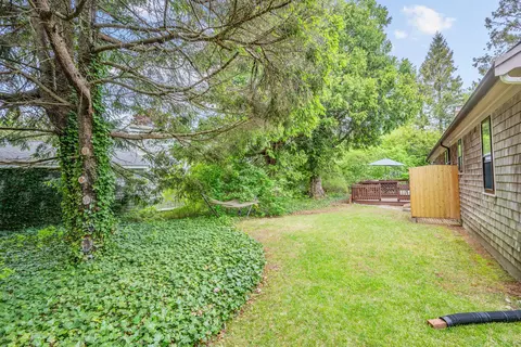 Exterior - 290 Riverview Ln, Centerville, MA 02632 photo 8 of 8