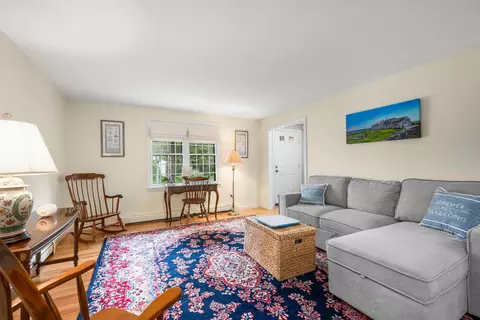 Living - 290 Riverview Ln, Centerville, MA 02632 photo 5 of 5